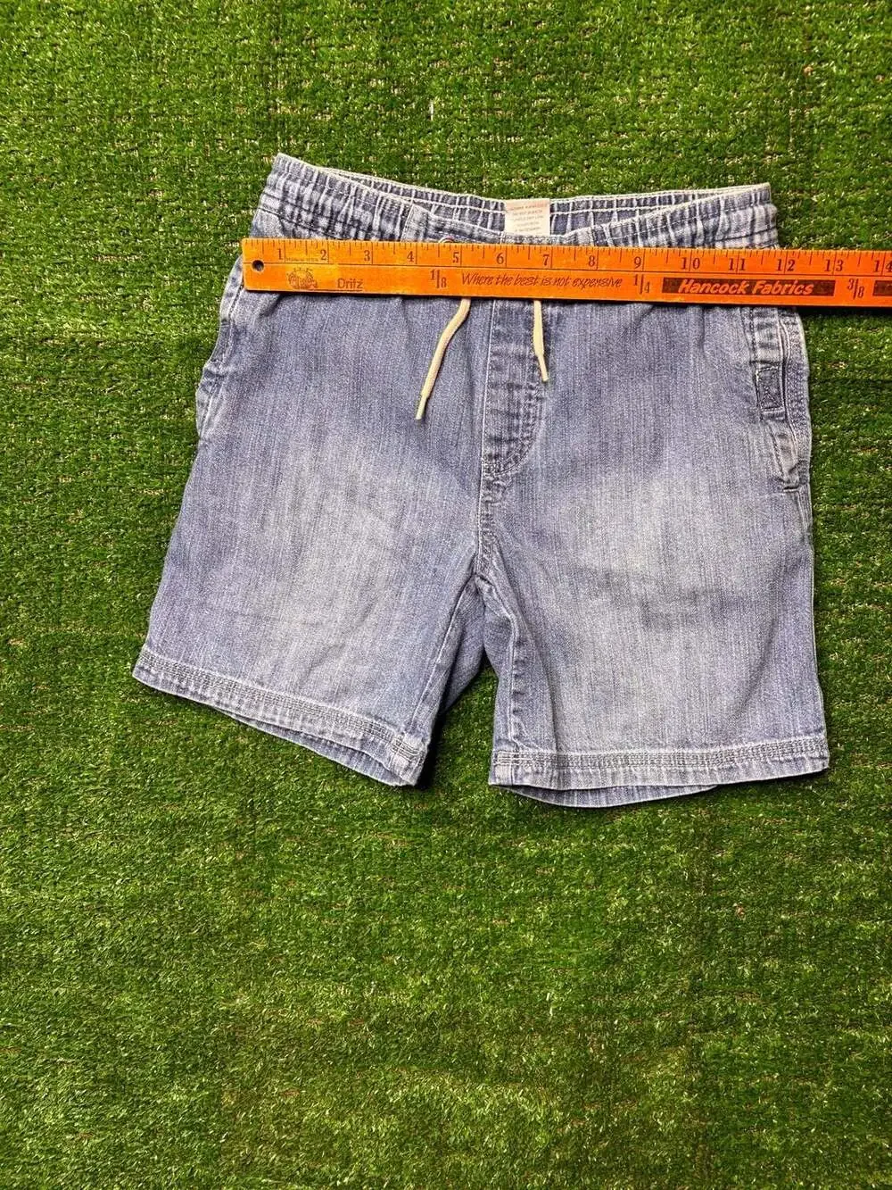 Vintage Y2K 2005 Gymboree Boys Size 6 Light Wash Denim Elastic Waist Shorts